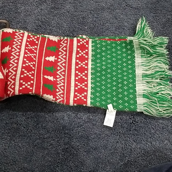 Nwt! Ive been naughty/nice scarf - Picture 3 of 11